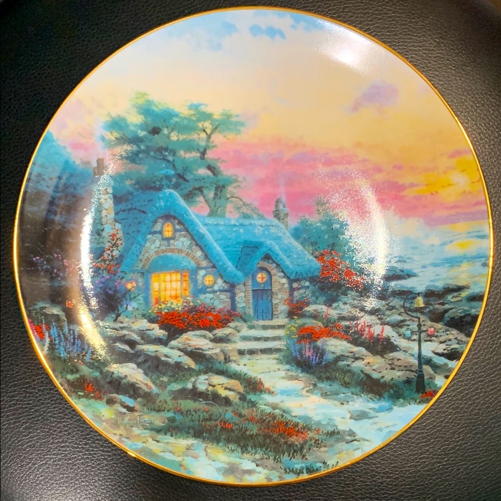 Vintage Knowles 1993 Seaside Cottage collection Plate